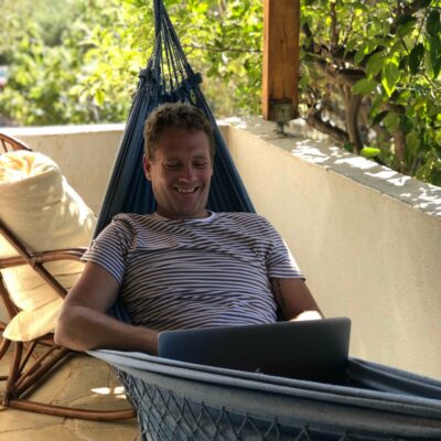 Vincent Hoogstad (PT, Primate rehabilitation practitioner)